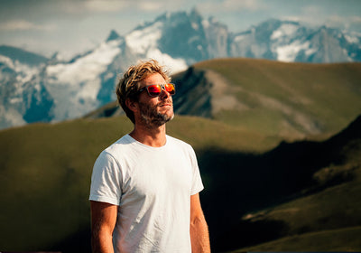 Freeride Spirit: gafas de sol con lente espejo y espíritu outdoor