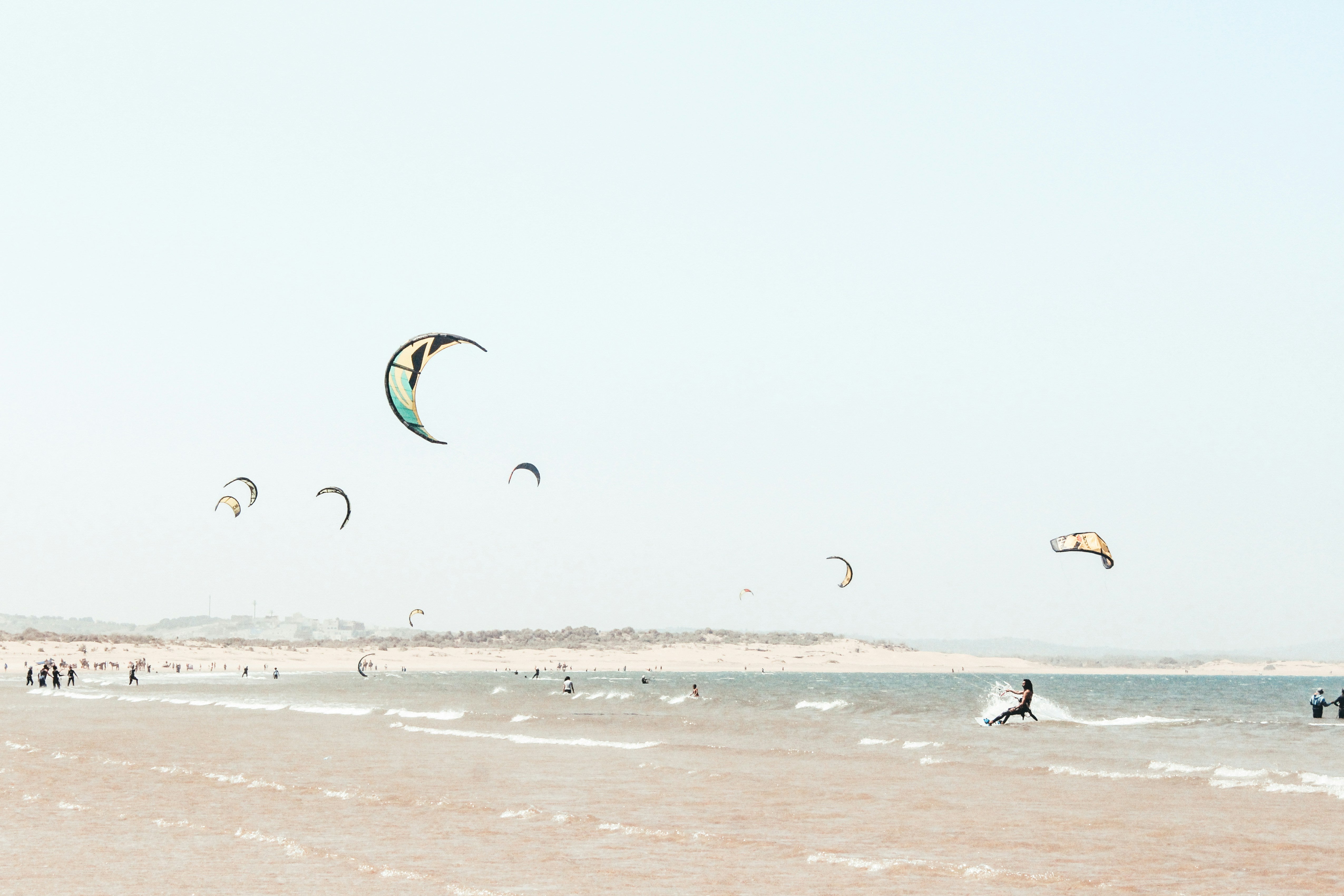 El spot perfecto para practicar kitesurf: condiciones ideales y mejores lugares